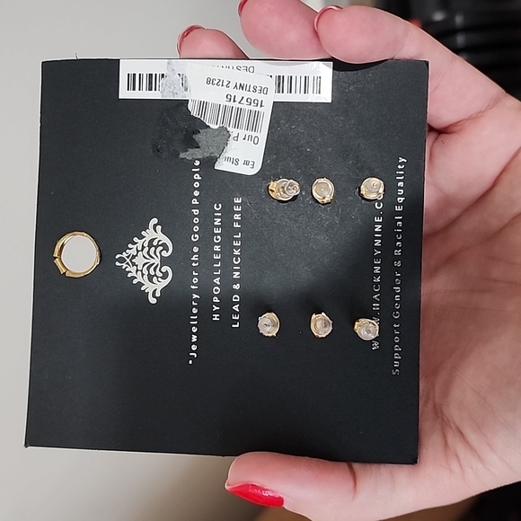 NWT Hackney Nine 3pc Gold Stud Earrings set - Picture 2 of 2